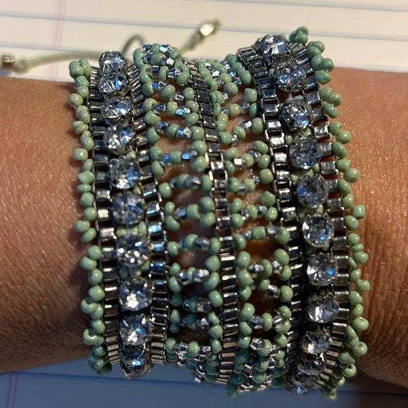 Very interesting adjustable bracelet! - Picture 8 of 9